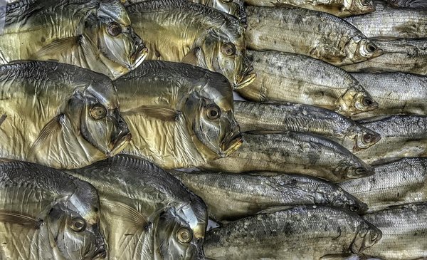 Comment la pratique de la marche méditative peut-elle apaiser votre esprit et contribuer à votre santé mentale ?